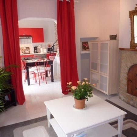 Maison D'Hotes Les Belles De Mai Pontorson Buitenkant foto
